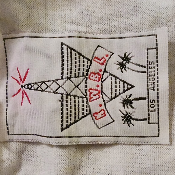 KWBL Los Angeles Vintage '91 Embellished Glittery T- Shirt One Size NWOT - Picture 4 of 6